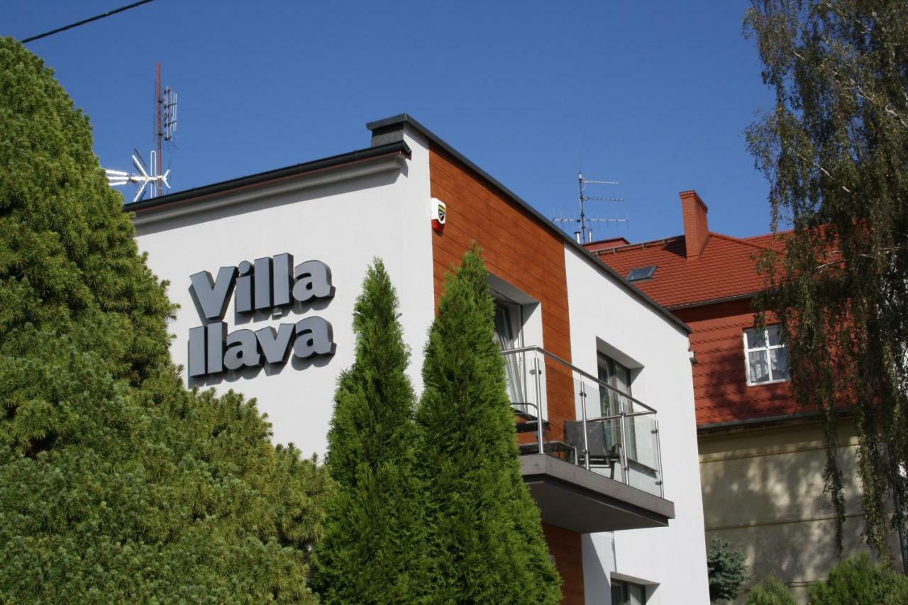 Villa Ilava ايوافا المظهر الخارجي الصورة